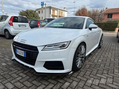 Usata Audi TT Ambiente 230 CV (169 kW) 2016 Bianco Coupé