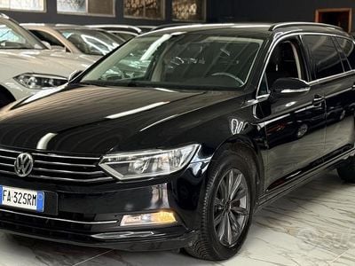 Usata VW Passat Comfortline 150 CV (110 kW) 2016 Nero Station wagon