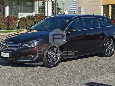 Usata Opel Insignia Cosmo 170 CV (125 kW) 2015 Marrone Station wagon