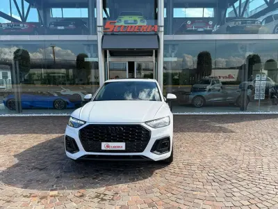 Usata Audi Q5 S-line plus 163 CV (119 kW) 2022 Bianco SUV