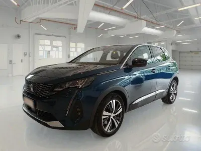 Usata Peugeot 3008 Allure 130 CV (95 kW) 2022 Bluazzurro SUV