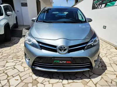Usata Toyota Verso