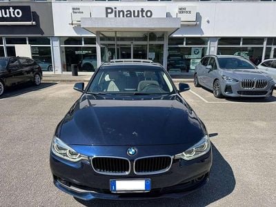 Usata BMW 320 Luxury Line 190 CV (139 kW) 2017 Blu/azzurro Berlina