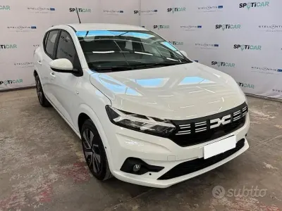 Occasion Dacia Sandero Expression 101 ch (74 kW) 2025 Blanc Berline