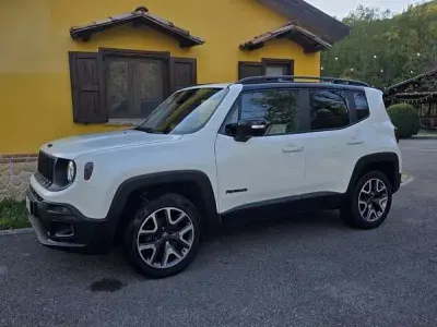 Usata Jeep Renegade Limited 140 CV (102 kW) 2015 SUV