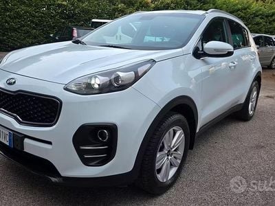 Usata Kia Sportage 132 CV (97 kW) 2016 Bianco SUV