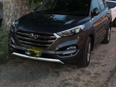 Usata Hyundai Tucson Xpossible 141 CV (103 kW) 2016 Grigio SUV
