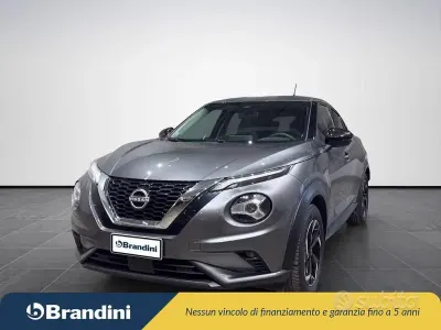 Usata Nissan Juke Acenta 114 CV (83 kW) 2023 Grigio SUV