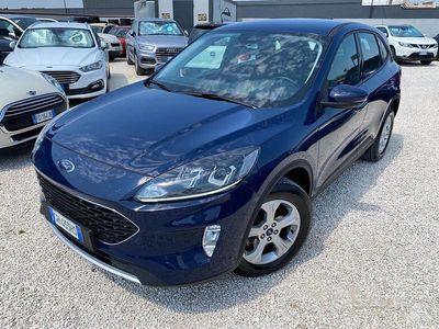 Usata Ford Kuga 120 CV (88 kW) 2021 Blu SUV