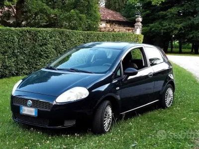 Usata Fiat Punto Active 65 CV (47 kW) 2007 Utilitaria