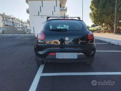 Usata Fiat Bravo 105 CV (77 kW) 2011 Nero Utilitaria