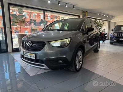 Usata Opel Crossland X Innovation 101 CV (74 kW) 2017 Grigio SUV