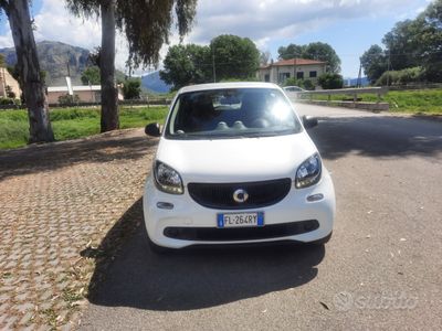 Usata Smart ForFour 71 CV (52 kW) 2017 Bianco Utilitaria