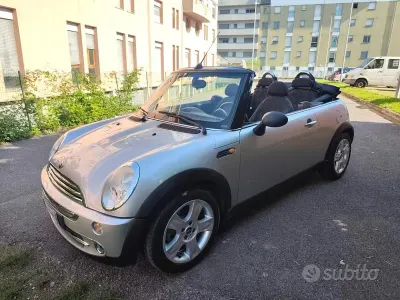 Usata Mini One Cabriolet 90 CV (66 kW) 2007 Blu Cabrio