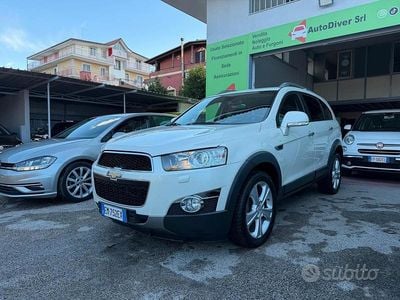 Usata Chevrolet Captiva LTZ 184 CV (135 kW) 2012 Bianco SUV