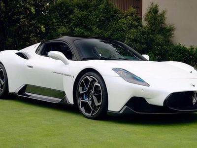 Nuova Maserati Coupé 2026 Msr  blu maserati Coupé