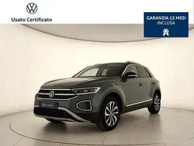 Usata VW T-Roc Style 150 CV (110 kW) 2023 Blu SUV
