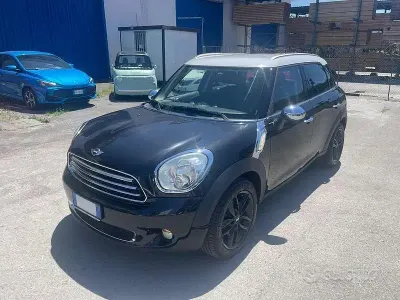 Usata Mini Cooper D Countryman 111 CV (81 kW) 2014 Nero SUV