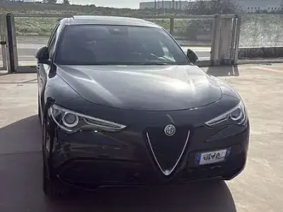 Usata Alfa Romeo Stelvio Super 201 CV (147 kW) 2020 SUV