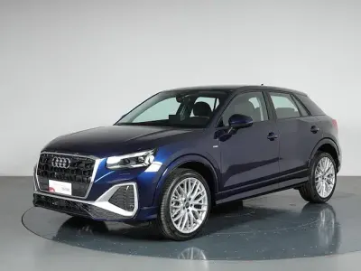 Usata Audi Q2 S-Line 150 CV (110 kW) 2025 Blu navarra metallizzato SUV