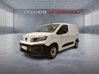 Usata Peugeot Partner S 102 CV (75 kW) 2024 Bianco Monovolume