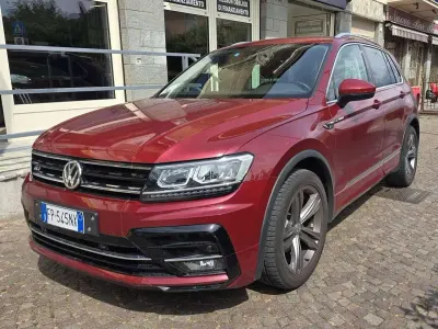 Usata VW Tiguan Sportline 125 CV (91 kW) 2018 Bordeaux SUV