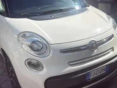 Usata Fiat 500L Lounge 95 CV (69 kW) 2017 Bianco Monovolume