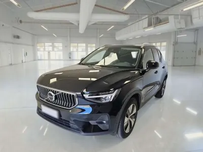 Usata Volvo XC40 Core 179 CV (131 kW) 2023 Nero SUV