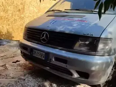 Usata Mercedes Vito 98 CV (72 kW) 1998 Furgone