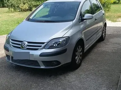 Usata VW Golf Plus 102 CV (75 kW) 2005 Grigio Monovolume
