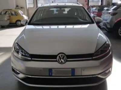 Second-hand VW Golf VII Executive 150 CP (110 kW) 2020 Argintiu Break