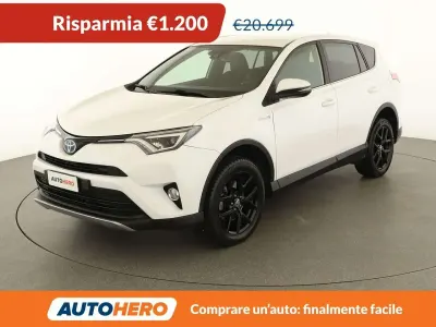 Usata Toyota RAV4 Hybrid Style 155 CV (114 kW) 2017 Bianco SUV