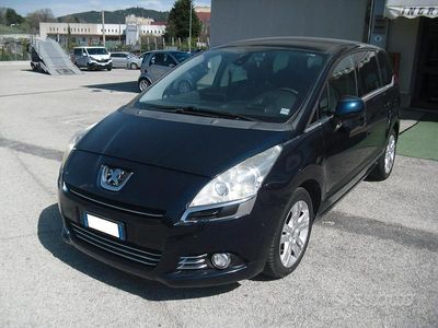 Usata Peugeot 5008 150 CV (110 kW) 2010 Blu Monovolume