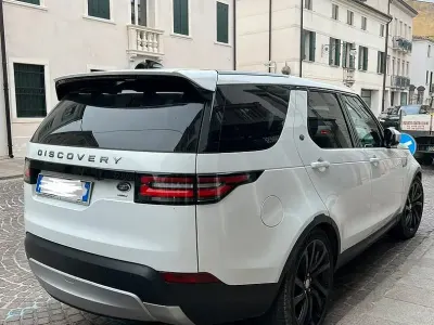 Usata Land Rover Discovery HSE Luxury 241 CV (177 kW) 2018 Bianco SUV