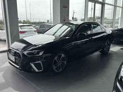 Usata Audi A4 S-Line 163 CV (119 kW) 2024 Nero Berlina