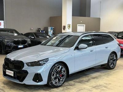 Usata BMW 520 M Sport 197 CV (144 kW) 2024 Brooklyn grey Station wagon