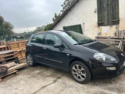Usata Fiat Punto 77 CV (56 kW) 2013 Berlina