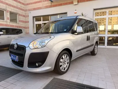 Usata Fiat Doblò Dynamic 135 CV (99 kW) 2013 Grigio Monovolume