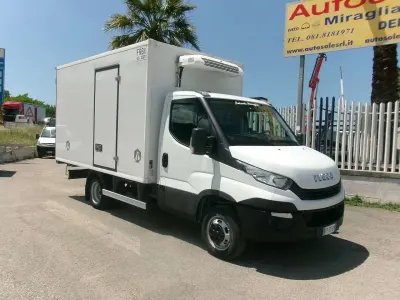 Usata Iveco Daily 150 CV (110 kW) 2018 Bianco Berlina