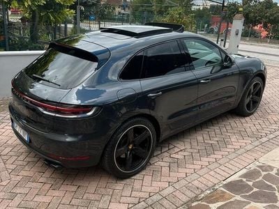 Usata Porsche Macan 245 CV (180 kW) 2018 Grigio SUV