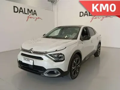 Usata Citroën e-C4 Shine 114 kW (156 CV) 2023 Bianco SUV