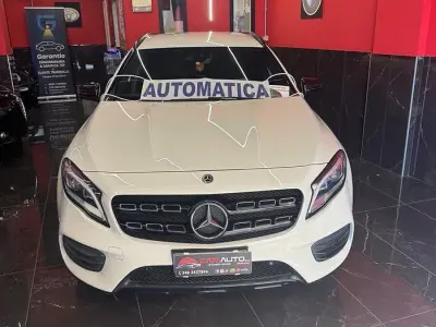 Usata Mercedes GLA180 Premium 136 CV (100 kW) 2017 Bianco SUV