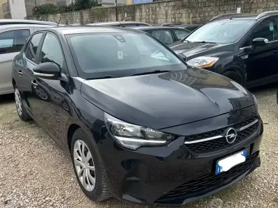 Usata Opel Corsa 102 CV (75 kW) 2021 Nero Utilitaria
