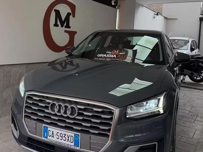 Usata Audi Q2 116 CV (85 kW) 2020 Grigio SUV