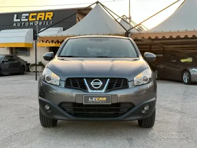 Usata Nissan Qashqai Acenta 116 CV (85 kW) 2014 Grigio SUV