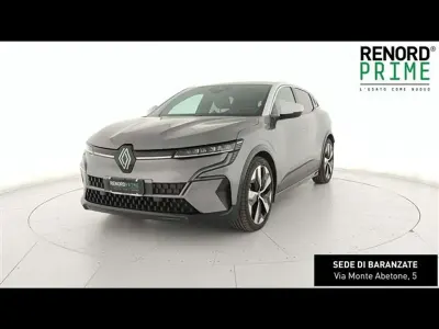 Begagnad Renault Megane E-Tech Techno 55 kW (75 HK) 2022 Grå Sedan