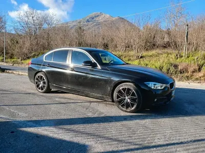 Usata BMW 320 190 CV (139 kW) 2017 Nero Berlina