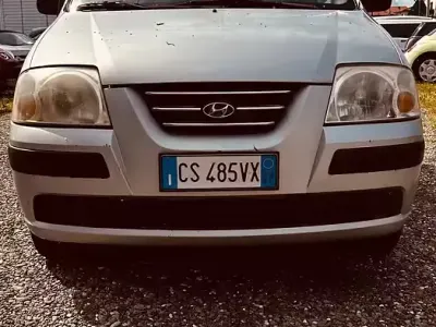 Occasion Hyundai Atos GLS 59 PK (43 kW) 2001 Grijs Hatchback