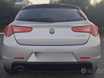 Usata Alfa Romeo Giulietta 2016 Grigio Utilitaria