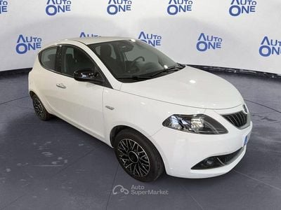 Usata Lancia Ypsilon S 69 CV (50 kW) 2024 Bianco Utilitaria